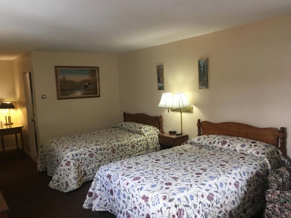 Catamount Motel image 4